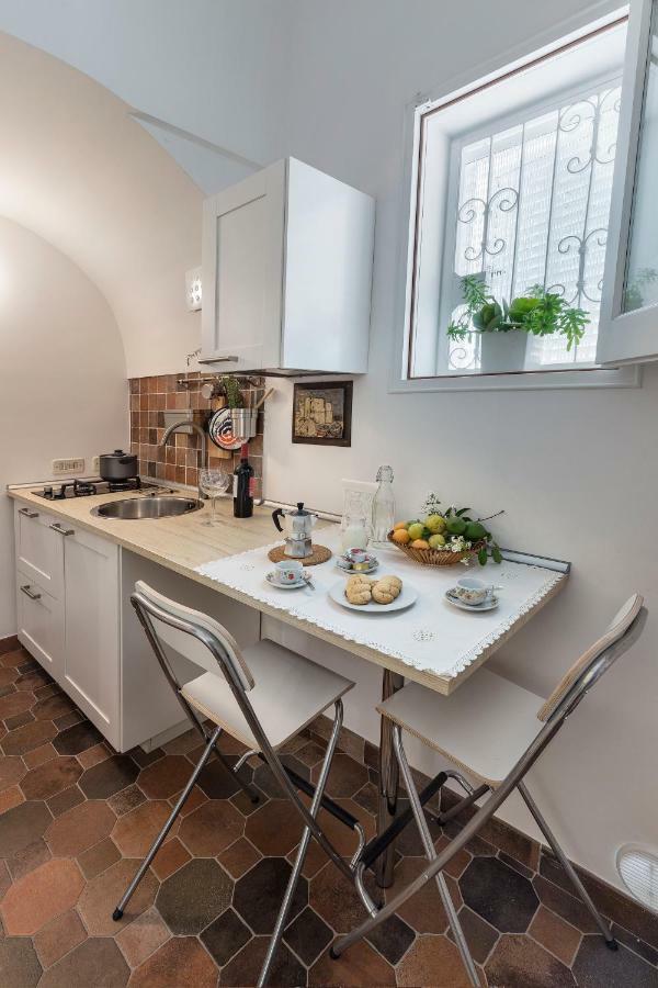 Il Cedrangolo House Tree Монополі Екстер'єр фото